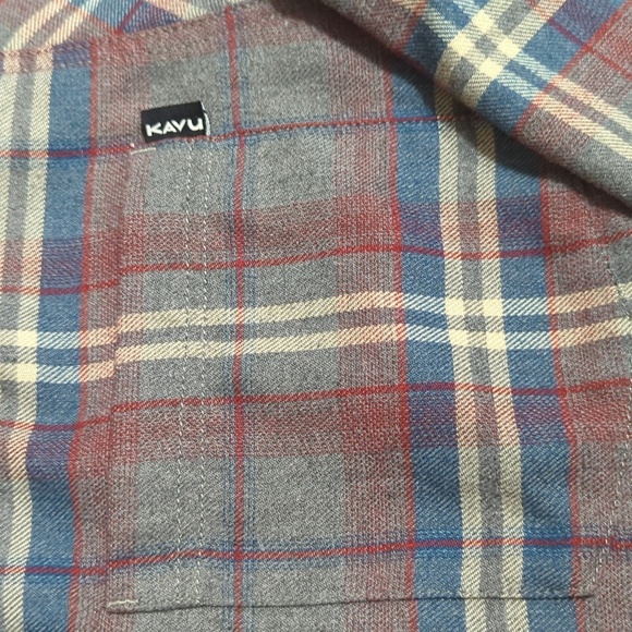 KAVU plaid Button Down Flannel Long Sleeve Size Large in Red/Gray - Picture 3 of 7